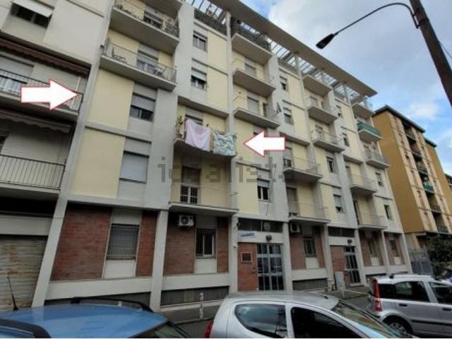 Appartamento in vendita di 123 m² in Via Ugo Foscolo