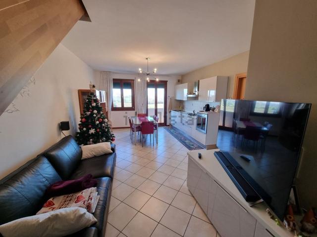 Appartamento in vendita di 123 m² in Via Vecchio Mulino