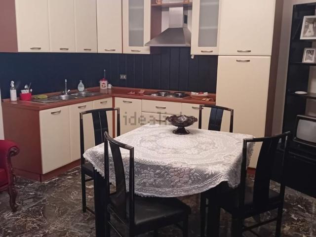 Appartamento in vendita di 123 m² in Via Zelante