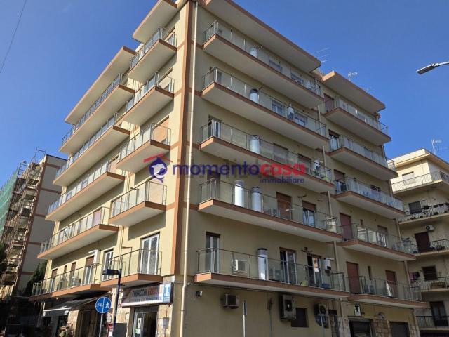 Appartamento in vendita di 123 m² in Viale Calabria