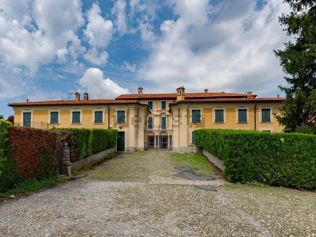 Appartamento in vendita di 123 m² in Piazza Giuseppe Verdi
