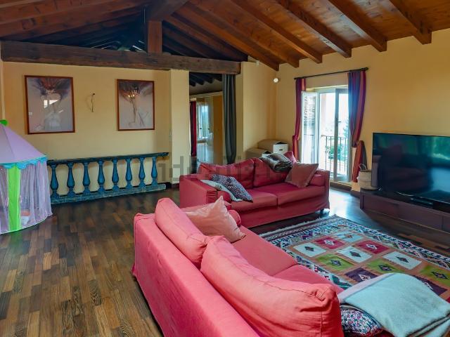 Appartamento in vendita di 123 m² in Piazza Giuseppe Verdi