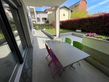 Appartamento in vendita di 124 m² in Via Caduti di Nassyria, 15