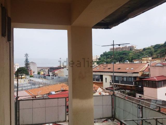 Appartamento in vendita di 124 m² in Via Camaro