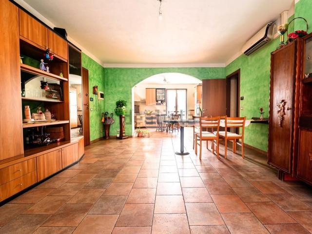 Appartamento in vendita di 124 m² in Via Bergoglio, 7