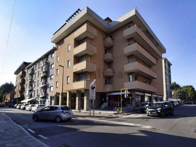 Appartamento in vendita di 124 m² in Via Gaspare Rotondi, 44