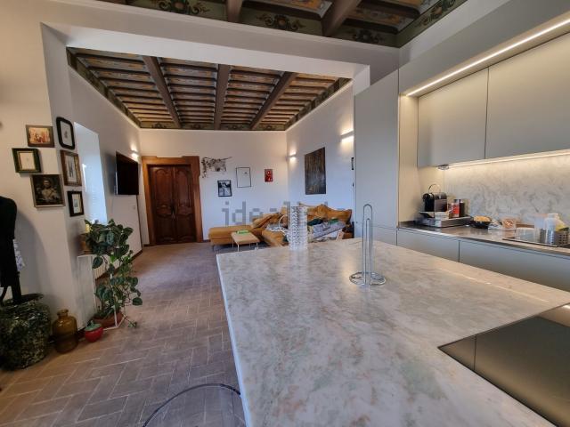 Appartamento in vendita di 124 m² in Via Giacomo Matteotti