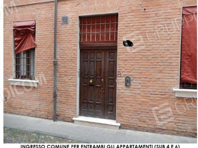 Appartamento in vendita di 124 m² in Via Gusmaria, 15