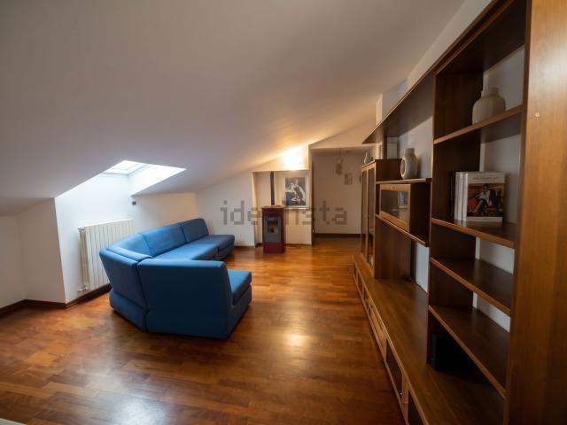 Appartamento in vendita di 124 m² in Via Enrico Fermi, 1