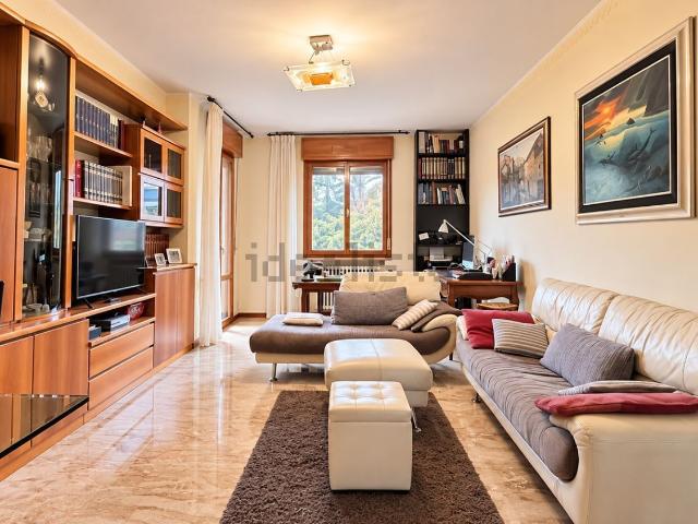 Appartamento in vendita di 124 m² in Via Jacopo Zanguidi