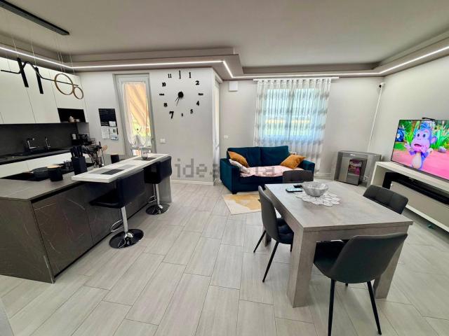 Appartamento in vendita di 124 m² in Via Leonardo da Vinci