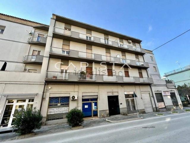 Appartamento in vendita di 124 m² in Via Monte Maiella
