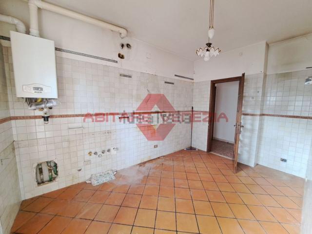 Appartamento in vendita di 124 m² in Via Malamocco