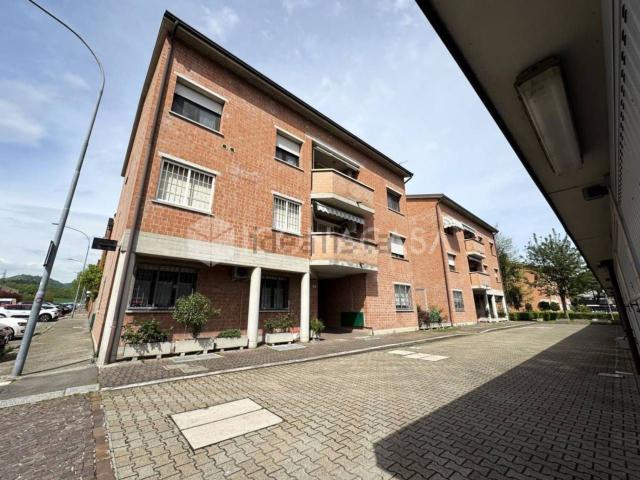 Appartamento in vendita di 124 m² in Via Marzabotto