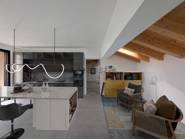 Appartamento in vendita di 124 m² in Via Messedaglia