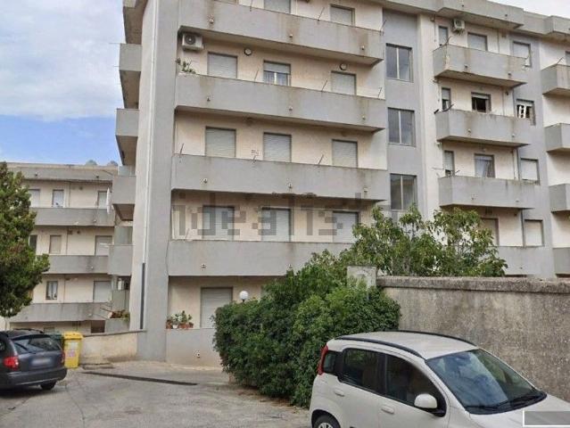 Appartamento in vendita di 124 m² in Via Nuvolari