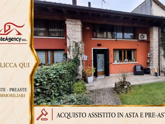 Appartamento in vendita di 124 m² in Via San Pio X, 12
