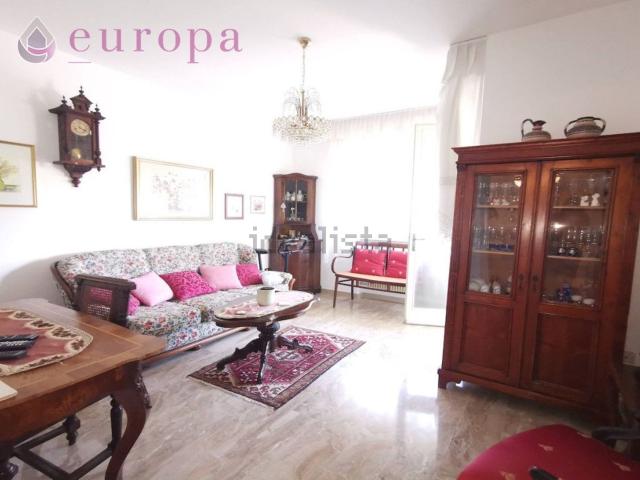 Appartamento in vendita di 124 m² in Via Sant&apos Urbano