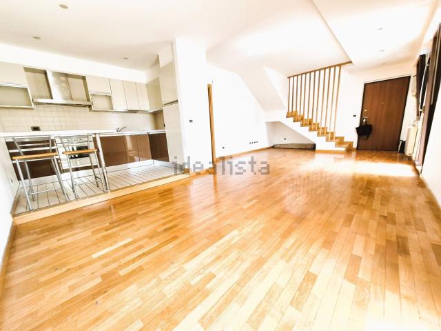 Appartamento in vendita di 124 m² in Via Pescara, 3