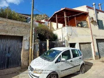 Appartamento in vendita di 124 m² in Via Umberto I, 17