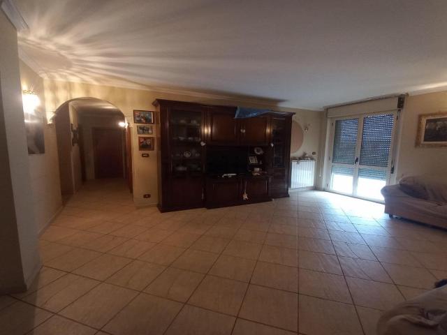 Appartamento in vendita di 124 m² in Via Urbe