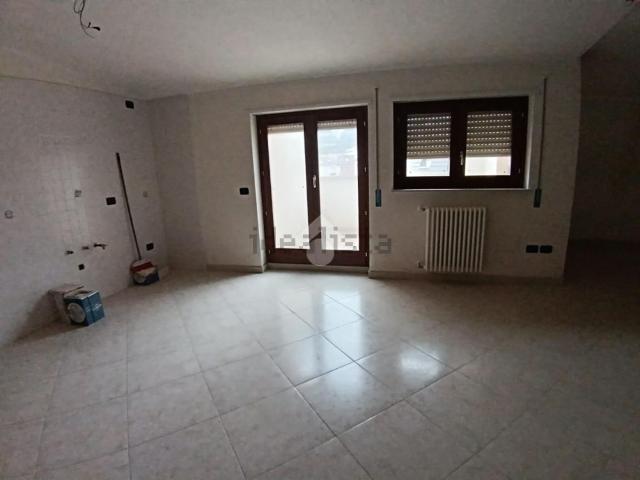 Appartamento in vendita di 124 m² in Viale della Repubblica, 76