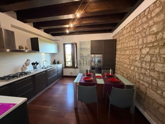 Appartamento in vendita di 124 m² in Località Pecol