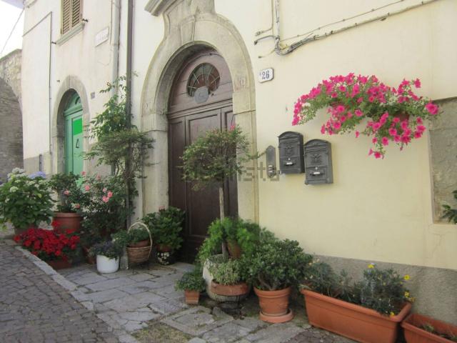 Appartamento in vendita di 124 m² in Salita Giuseppe Tamburri, 24