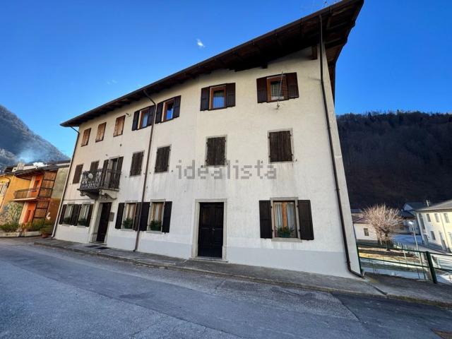 Appartamento in vendita di 124 m² in Strada Statale 52bis, 99