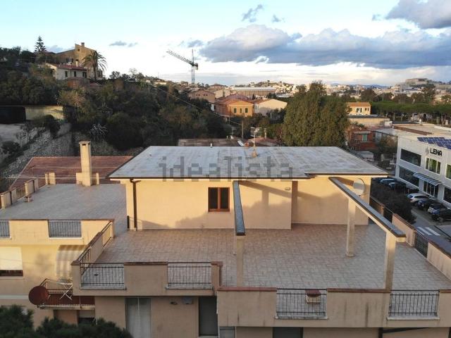 Appartamento in vendita di 125 m² in Via Colonnello Marco Antonio Carpani