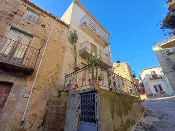 Appartamento in vendita di 125 m² in Via Convento
