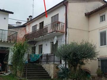 Appartamento in vendita di 125 m² in Via Costa, 111