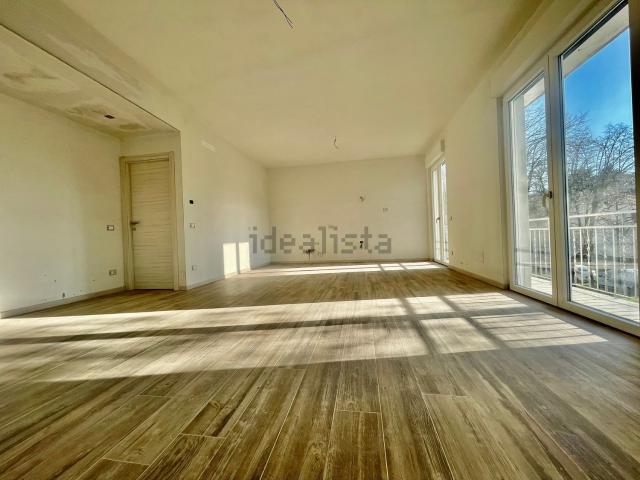 Appartamento in vendita di 125 m² in Via cavour, 84
