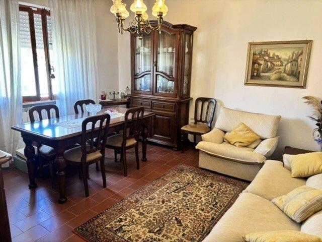 Appartamento in vendita di 125 m² in Via Capriani