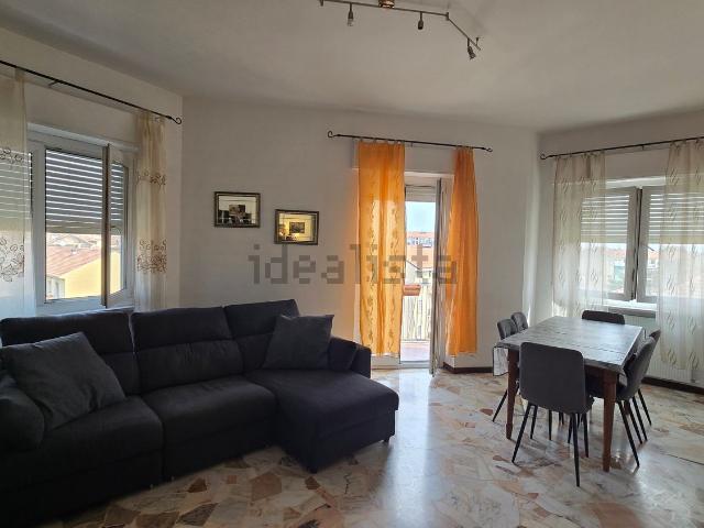 Appartamento in vendita di 125 m² in Via Carlo Lessona