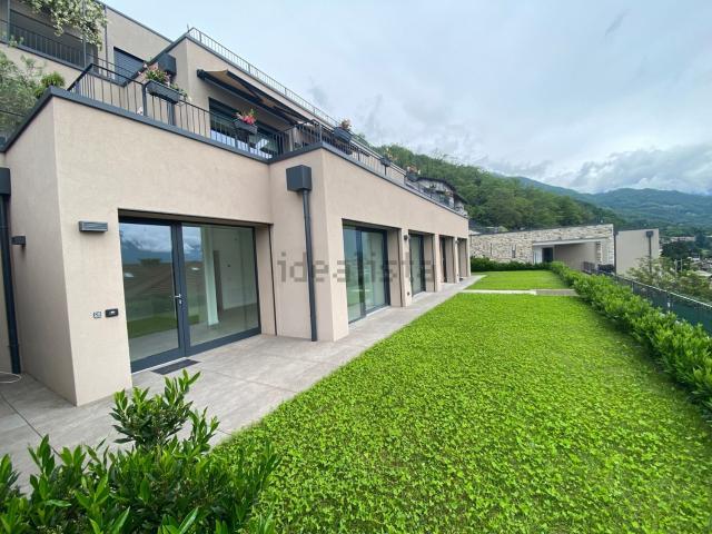 Appartamento in vendita di 125 m² in Via Case Sparse