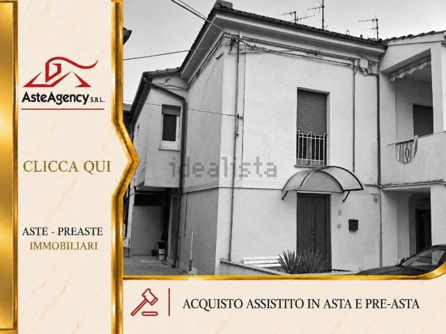 Appartamento in vendita di 125 m² in Via Ciccospreca, 6
