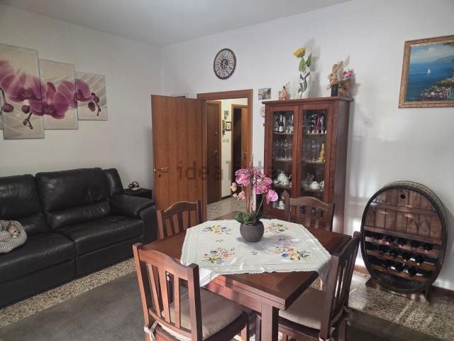 Appartamento in vendita di 125 m² in Via A. Moro, 13