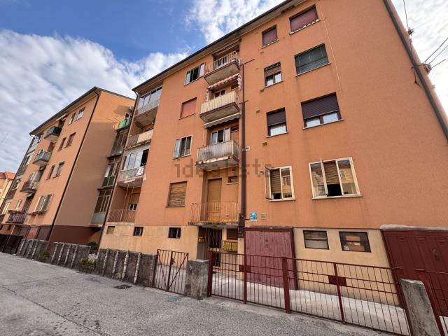 Appartamento in vendita di 125 m² in Via Antonio Magrini, 8
