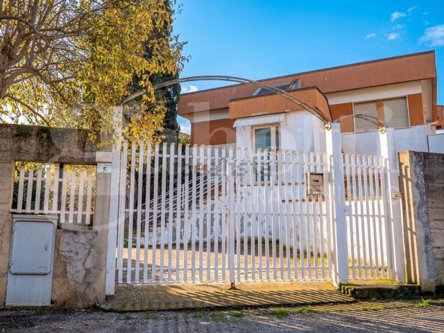 Appartamento in vendita di 125 m² in Via Andrea Doria, 5