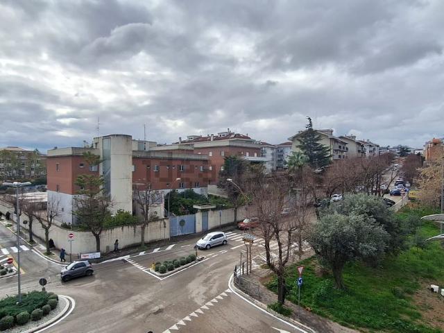 Appartamento in vendita di 125 m² in Via Alessandrini, 2