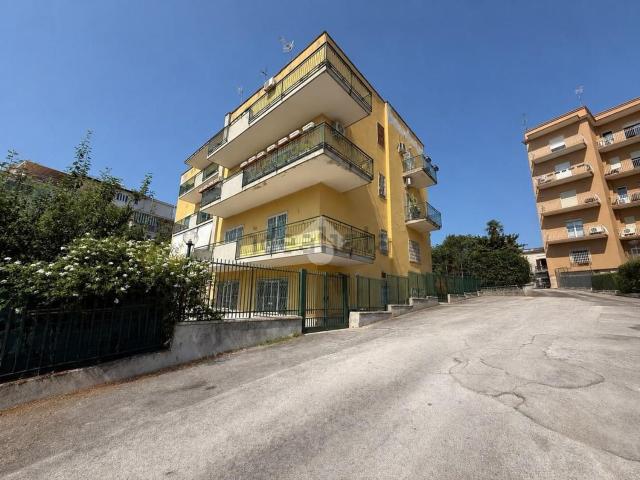 Appartamento in vendita di 125 m² in Via Alessandro Manzoni, 231