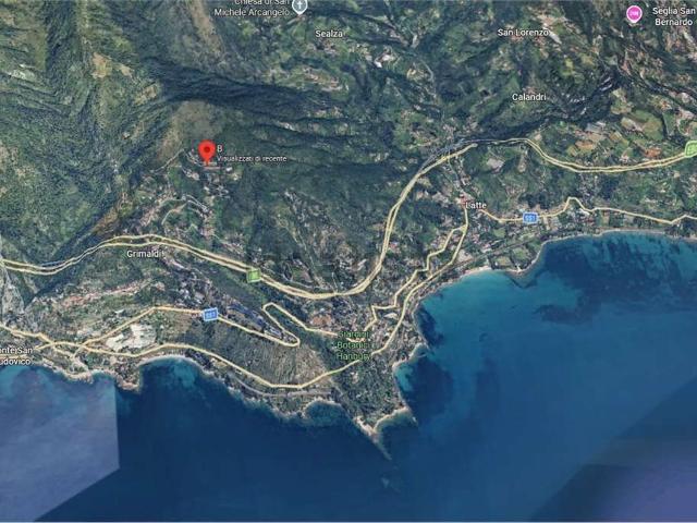 Appartamento in vendita di 125 m² in Via Alpe Summa, 7