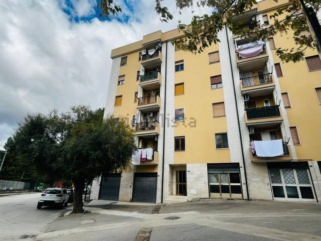 Appartamento in vendita di 125 m² in Via Botticcelli, 6