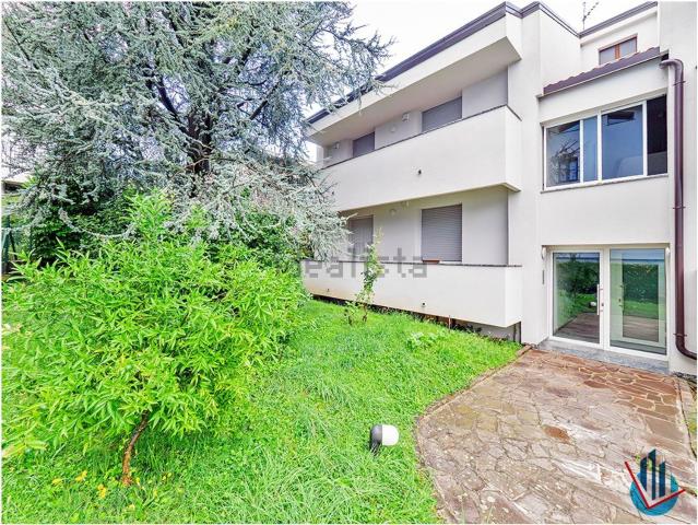 Appartamento in vendita di 125 m² in Via Belvedere, 9