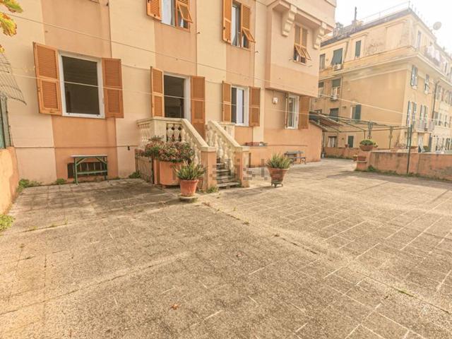 Appartamento in vendita di 125 m² in Via Benvenuto Cellini, 16