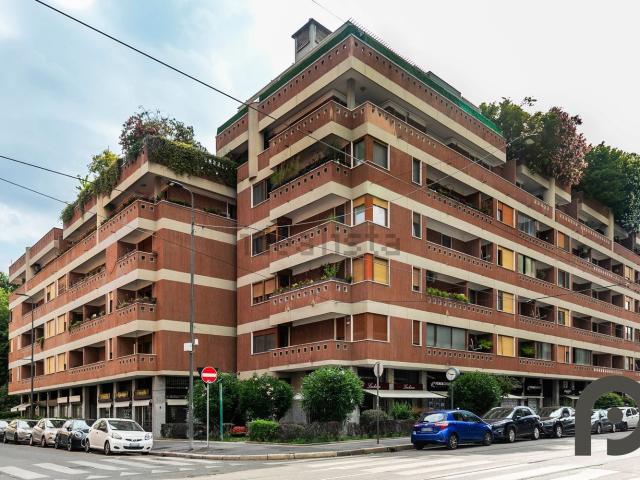 Appartamento in vendita di 125 m² in Via Andrea Maffei, 15