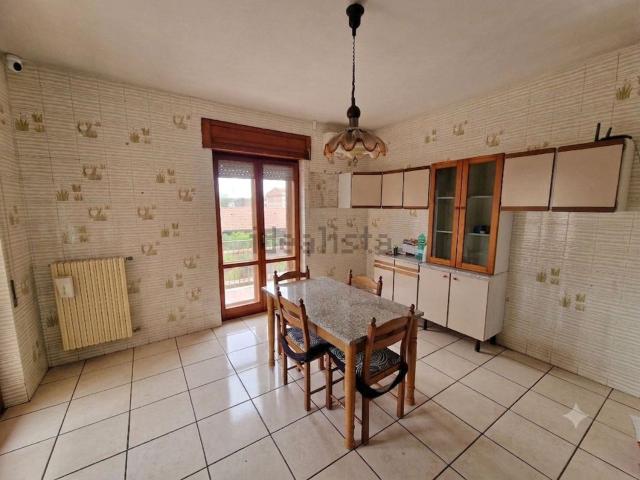 Appartamento in vendita di 125 m² in Via Biagio Rosato, 33