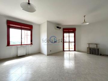 Appartamento in vendita di 125 m² in Via Brigata Catanzaro, 12
