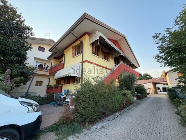 Appartamento in vendita di 125 m² in Via G. B. Marzari, 4
